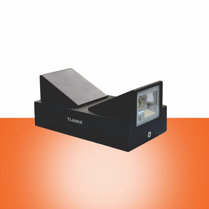 Tijaria LED Full K Wall Light